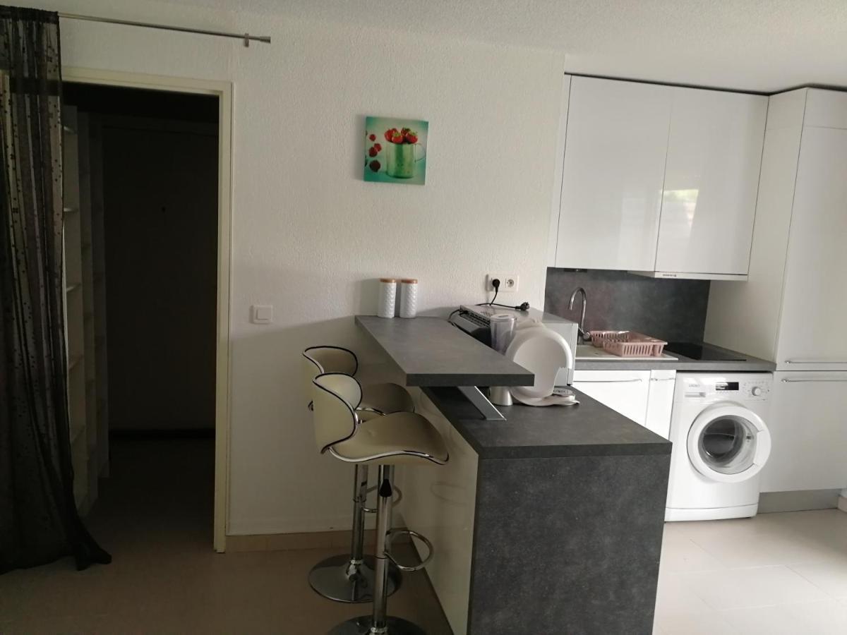 Lovely Studio & Garden - Pres Des Plages Cagnes-Sur-Mer Bagian luar foto